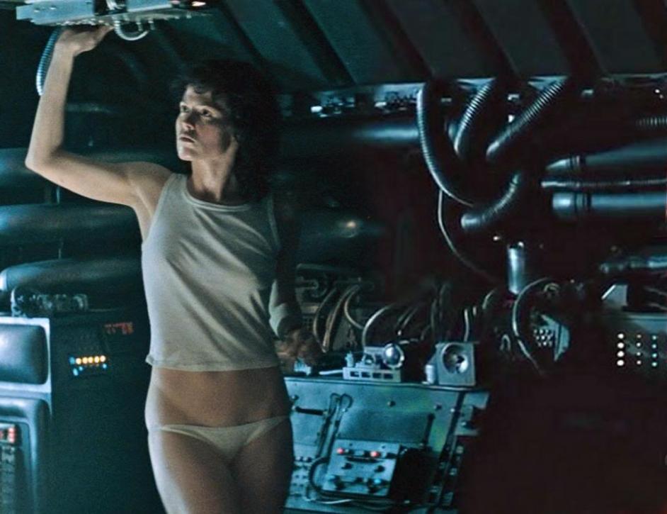 Sigourney weaver nude alien